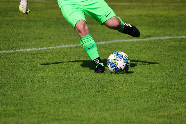 突发！湖人对阵公牛赛前：5大坏消息+3个好消息！欲守住西部前四！.