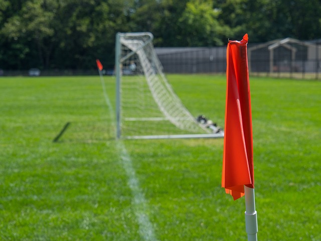 中超已无全胜队！西海岸半场疯狂，19岁小将拯救海港.