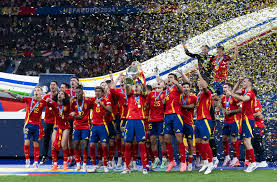 超赛场上扮 超赛场上扮